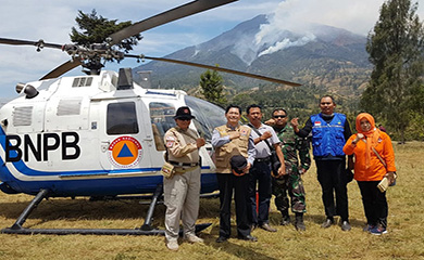 NasDem Inisiasi Pemadaman Kebakaran Hutan Gunung Sindoro dengan Helikopter