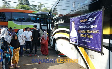 Pelepasan Rombongan Ziarah ke Sunan Bonang bersama Sahabat Lestari