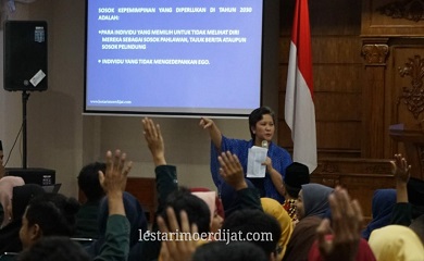 Lestari Moerdijat Beri Kuliah Umum di Unisnu Jepara